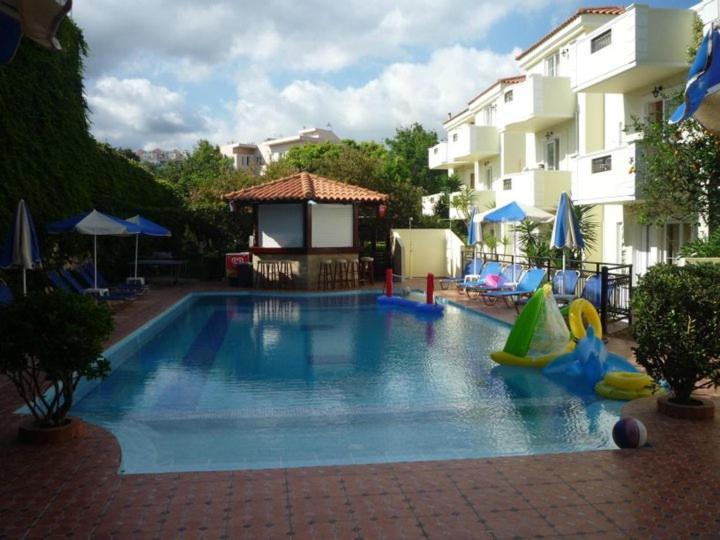 Sofia Studios & Apts Ayía Marína Eksteriør billede