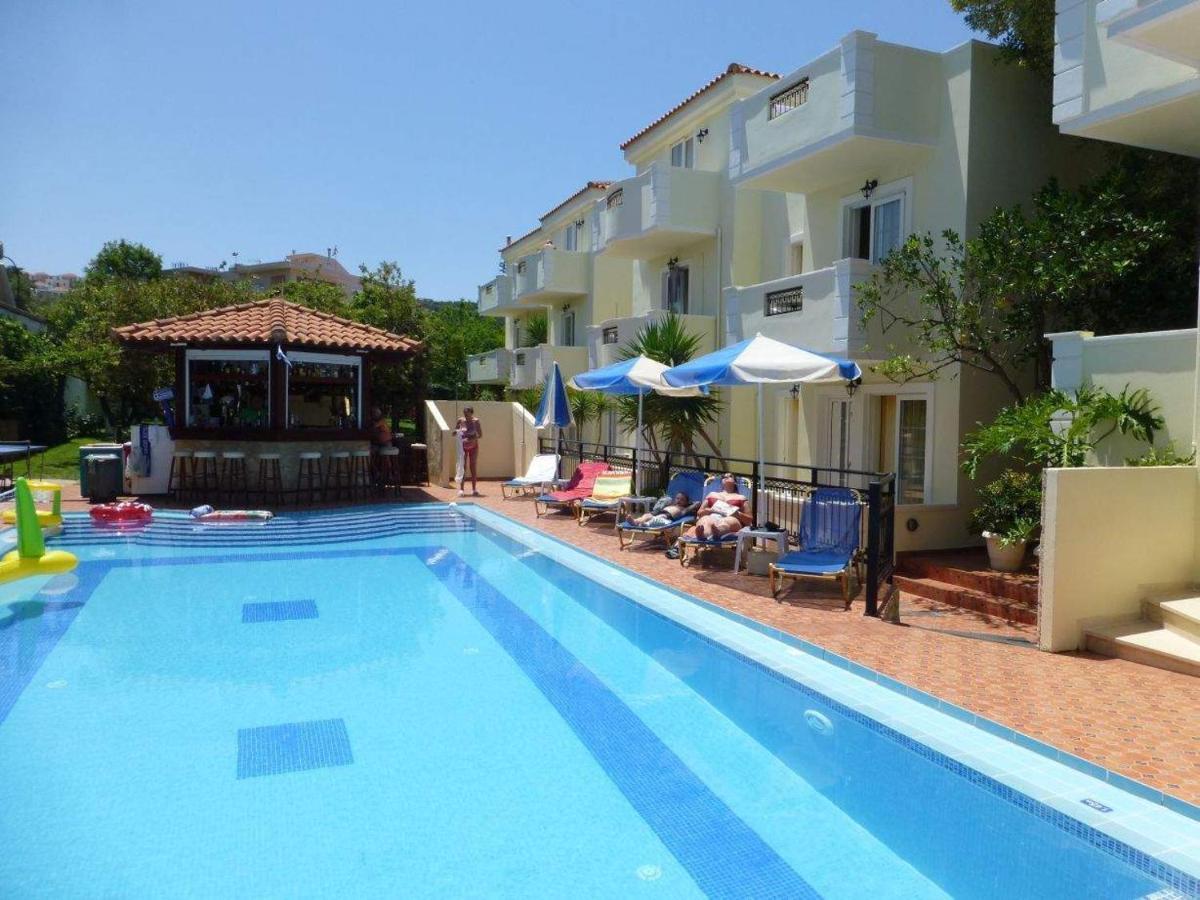 Sofia Studios & Apts Ayía Marína Eksteriør billede