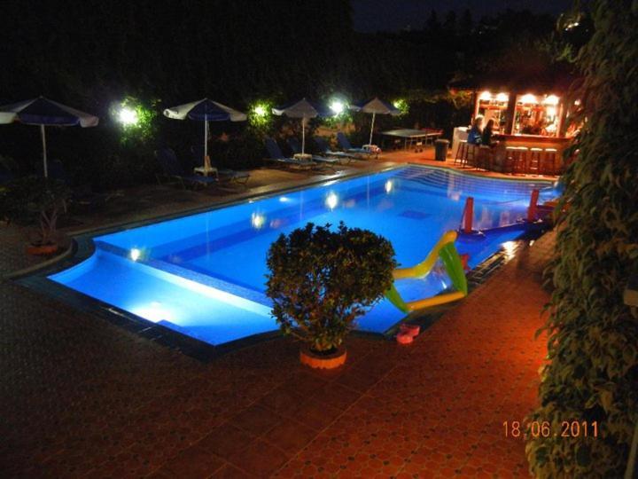 Sofia Studios & Apts Ayía Marína Eksteriør billede