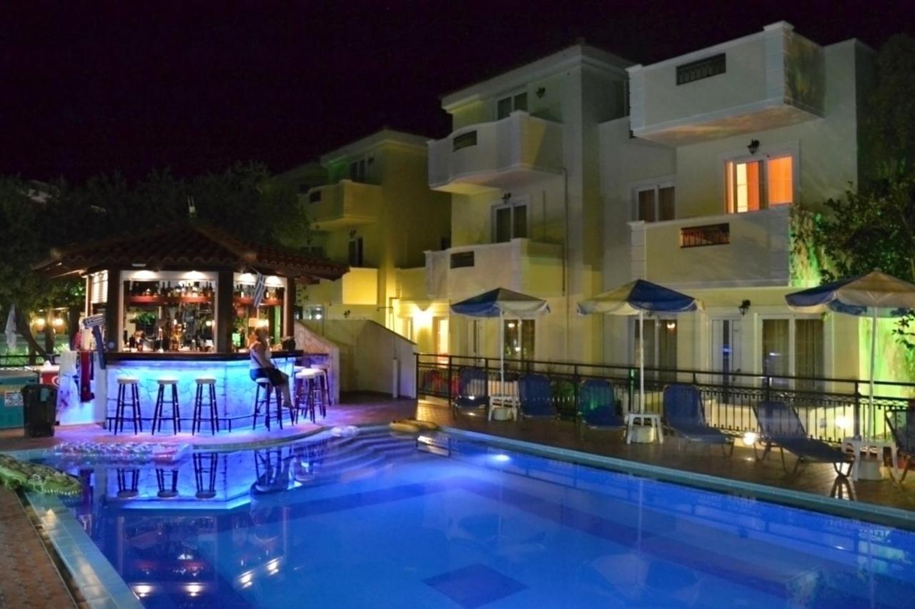 Sofia Studios & Apts Ayía Marína Eksteriør billede