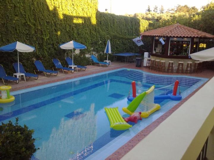 Sofia Studios & Apts Ayía Marína Eksteriør billede
