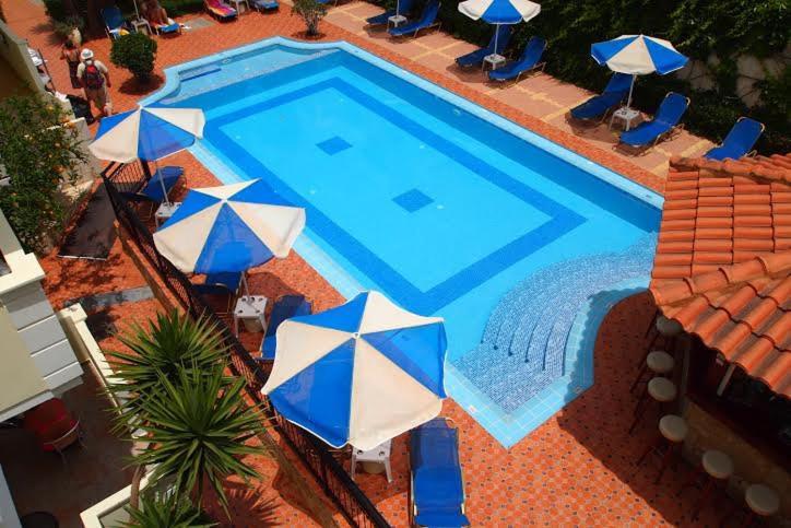 Sofia Studios & Apts Ayía Marína Eksteriør billede