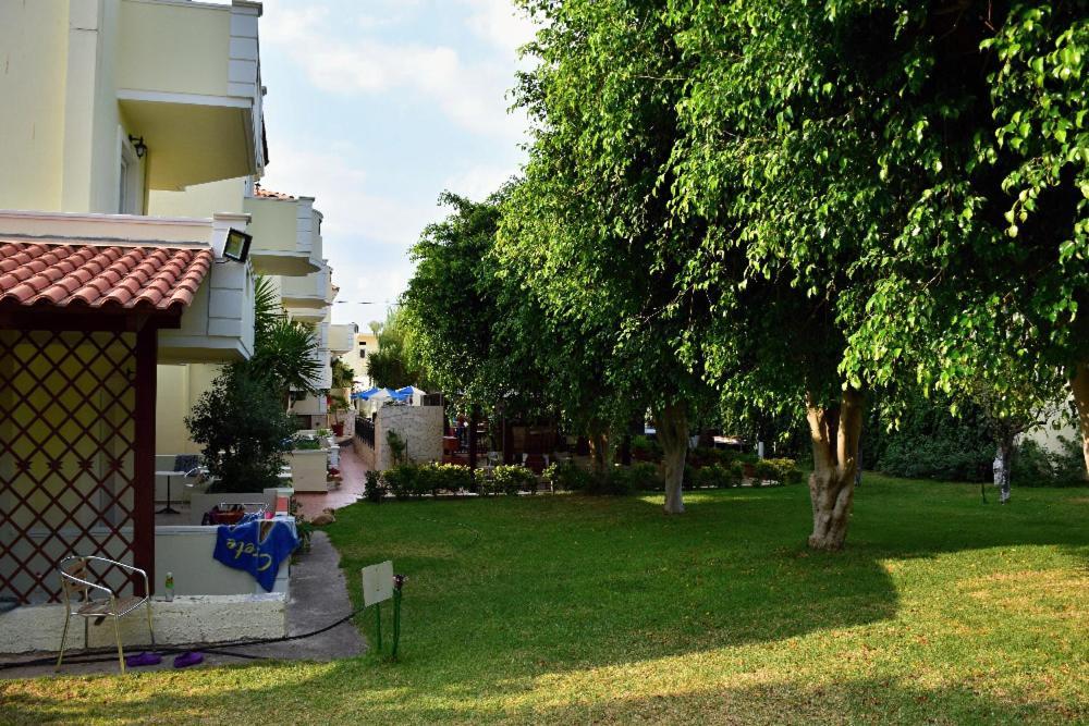 Sofia Studios & Apts Ayía Marína Eksteriør billede
