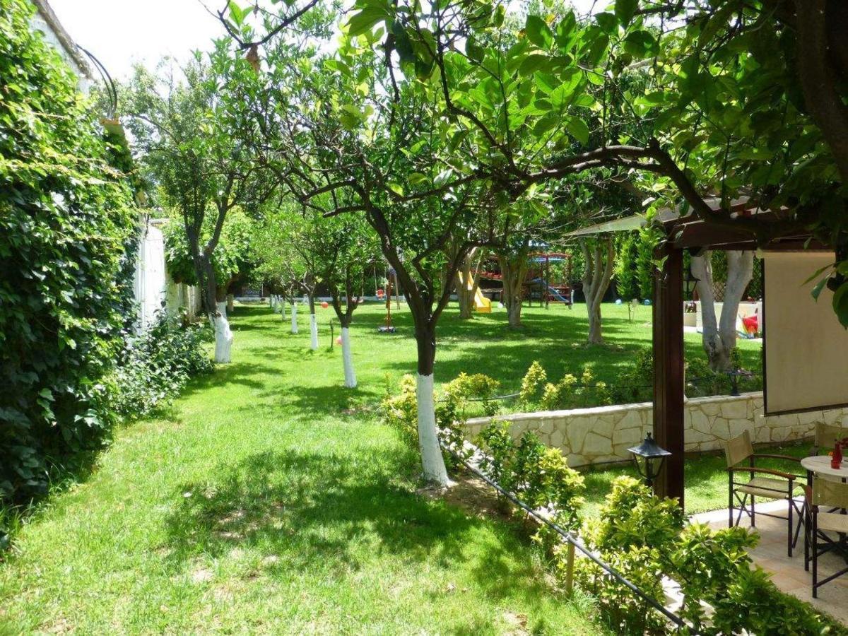 Sofia Studios & Apts Ayía Marína Eksteriør billede