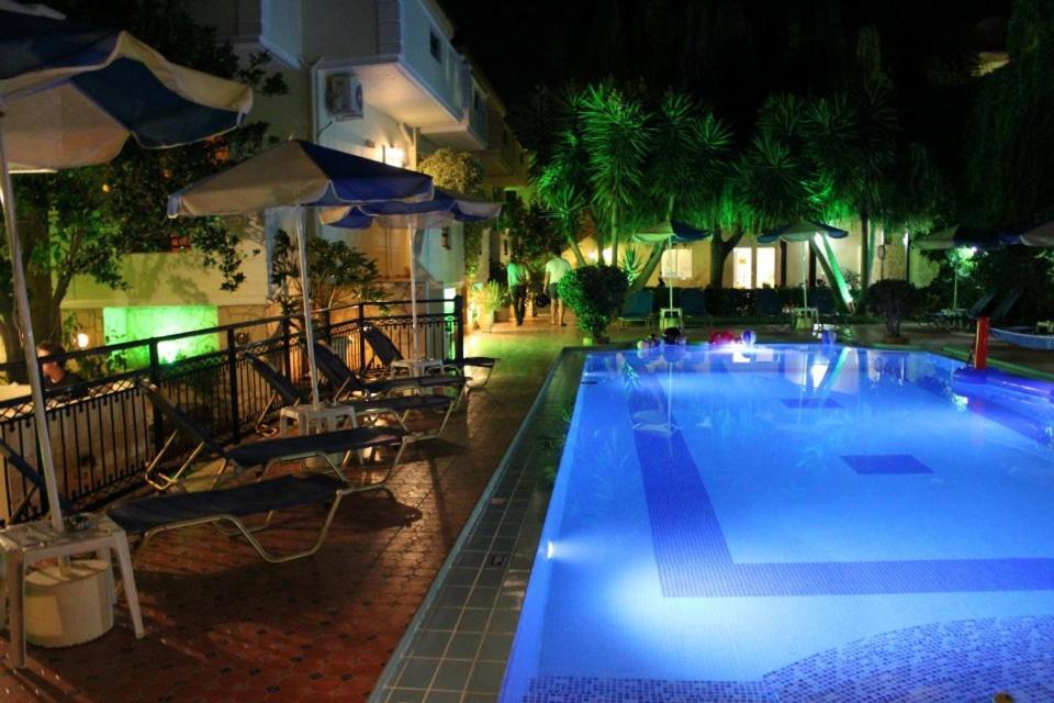 Sofia Studios & Apts Ayía Marína Eksteriør billede